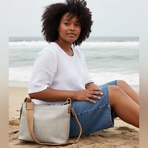 Liz Soto Daisy Crossbody